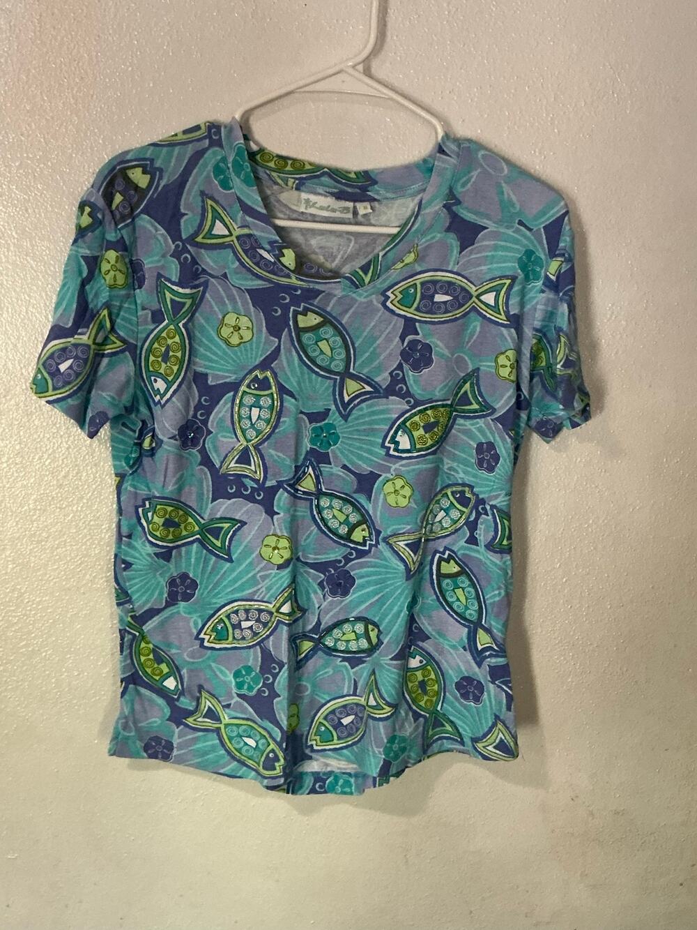 Lulu-B fish design blue shirt size medium